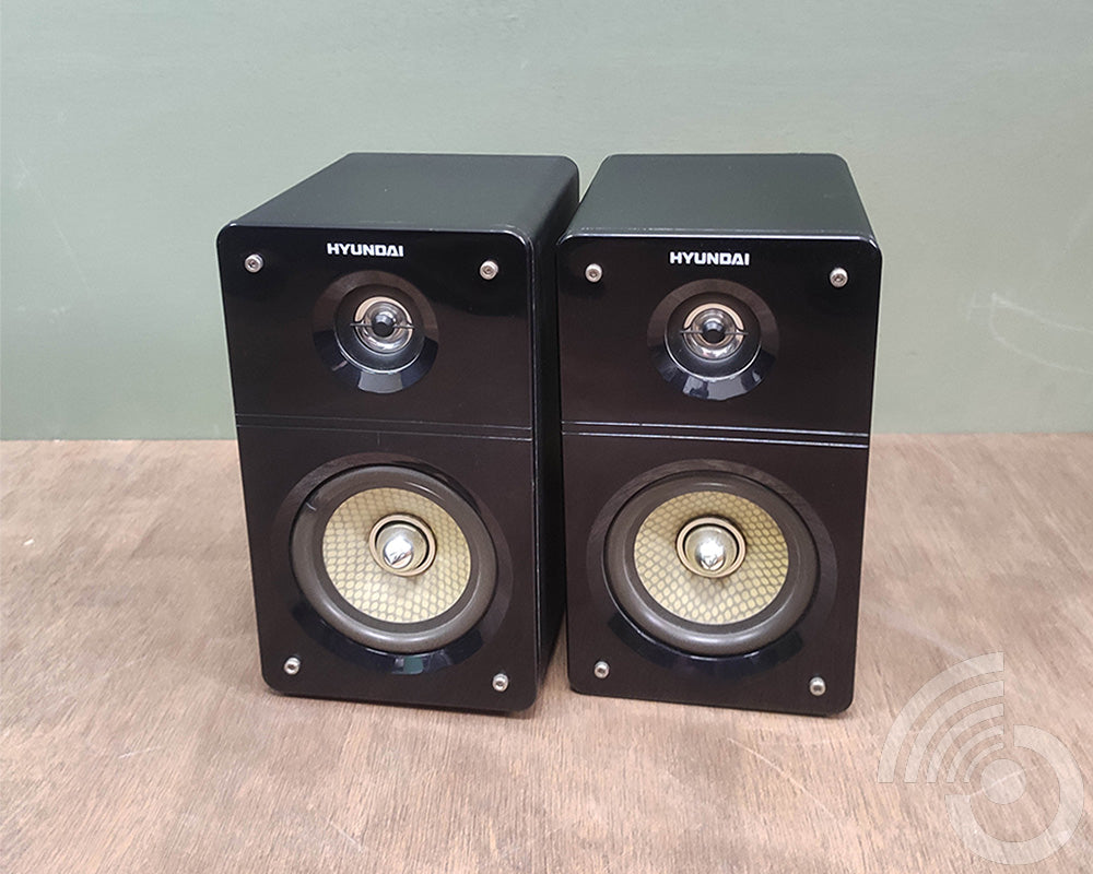 Hyundai Bookshelf Speakers