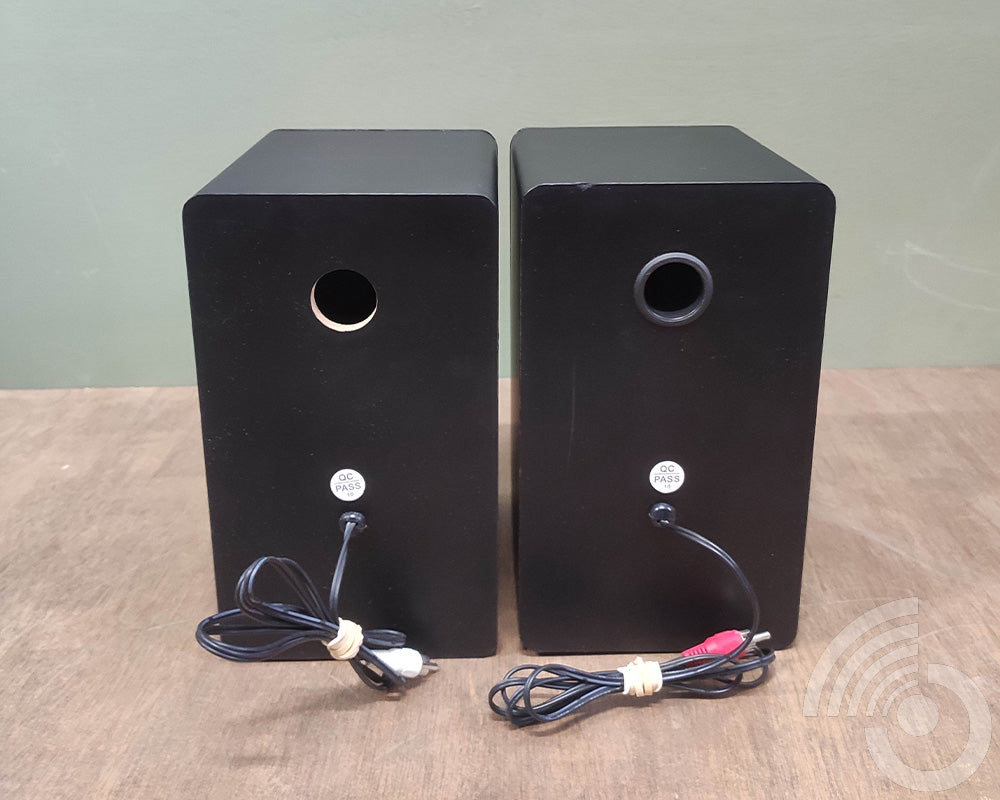 Hyundai Bookshelf Speakers