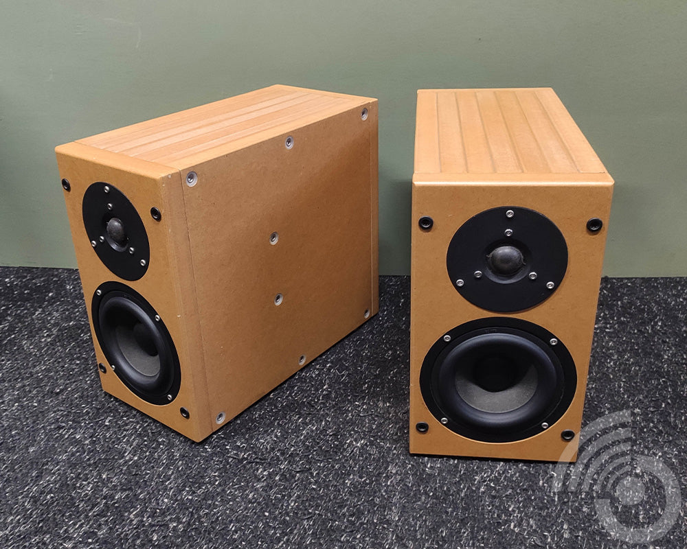 Tang Band D52-1 5" Two-Way Bookshelf Speakers