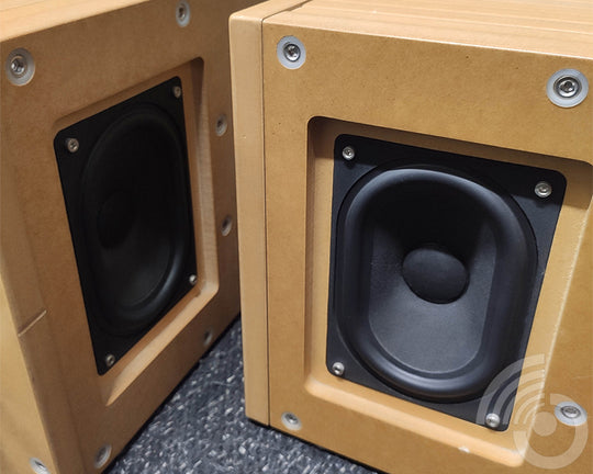 Tang Band D42-1 4" Two-Way Bookshelf Speakers