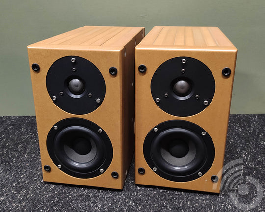Tang Band D42-1 4" Two-Way Bookshelf Speakers