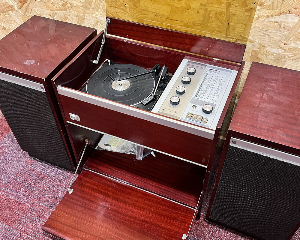 Kriesler World Series Modular Unit and Speakers - clearance stock