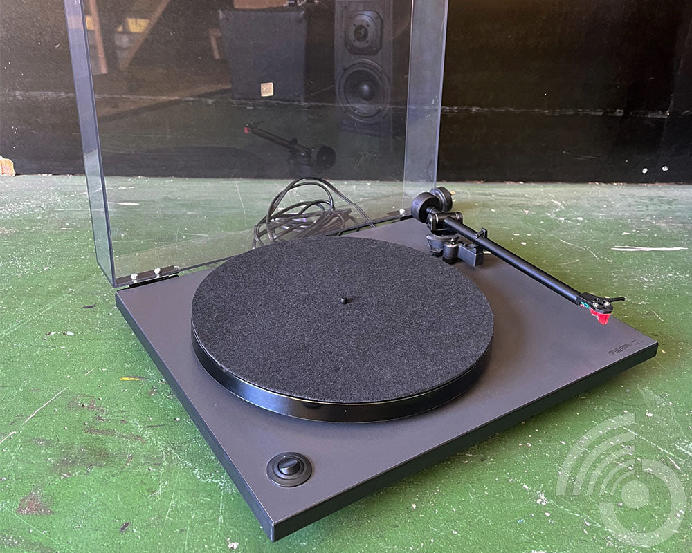 Rega RP1 Turntable